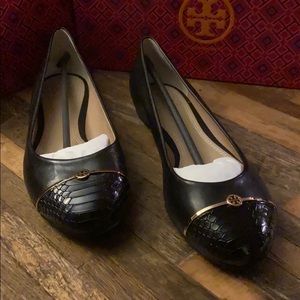 Tory Burch Bar Logo Flat Ballet 8.5 Black